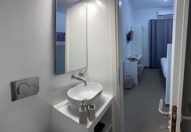 Levanda Guest Houses Αντίπαρος Εξωτερικό φωτογραφία